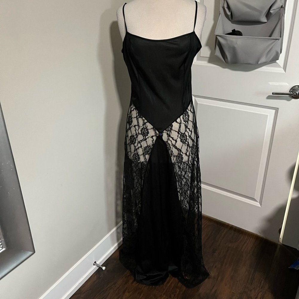 Frederick’s of Hollywood long chemise nightgown nightie black sexy lace 1X